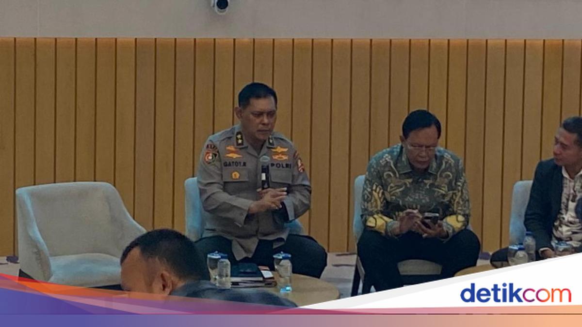 Dosen Lemdiklat Polri di DPR: Kami Tak Antikritik, Layani Warga Sampai Bawah