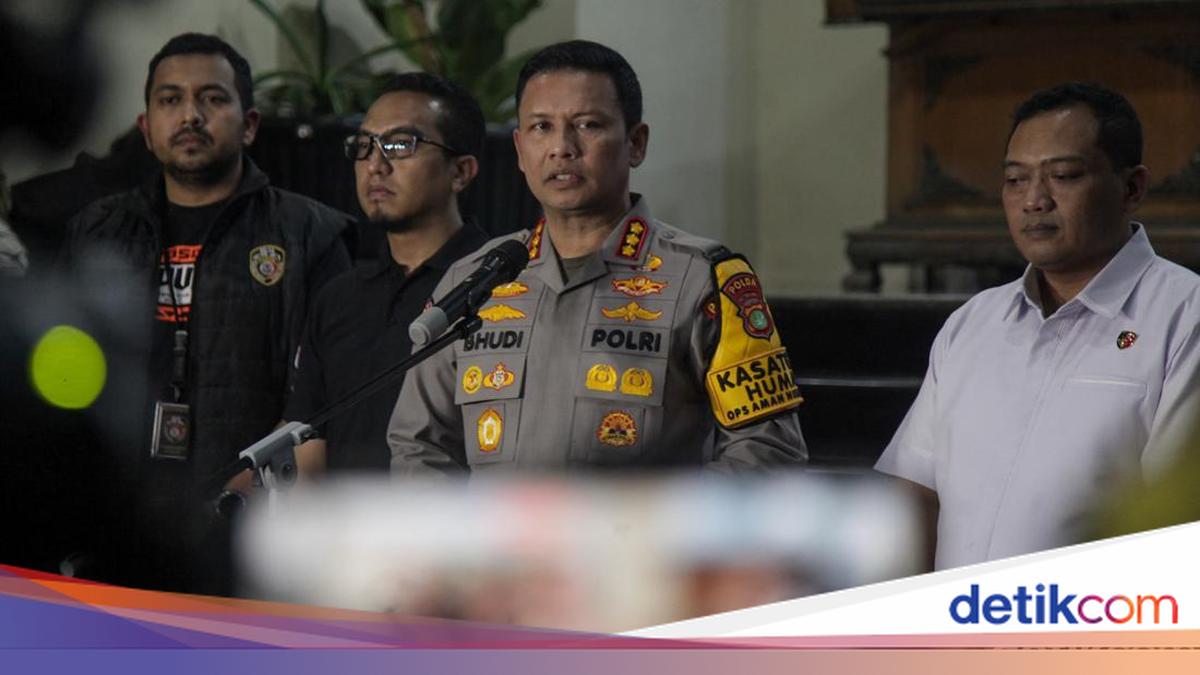 Giliran Rismon Sianipar Ajukan Restorative Justice Kasus Ijazah Jokowi