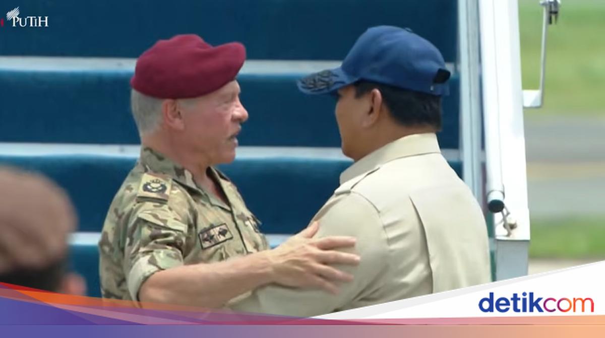 Prabowo Antar Langsung Raja Yordania Tinggalkan Indonesia dengan Pelukan