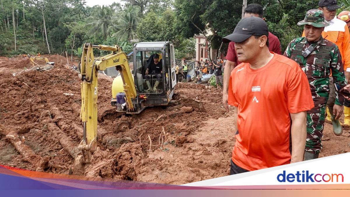 Gubernur Jateng Tinjau Longsor Cilacap, Percepat Pencarian Korban Tertimbun