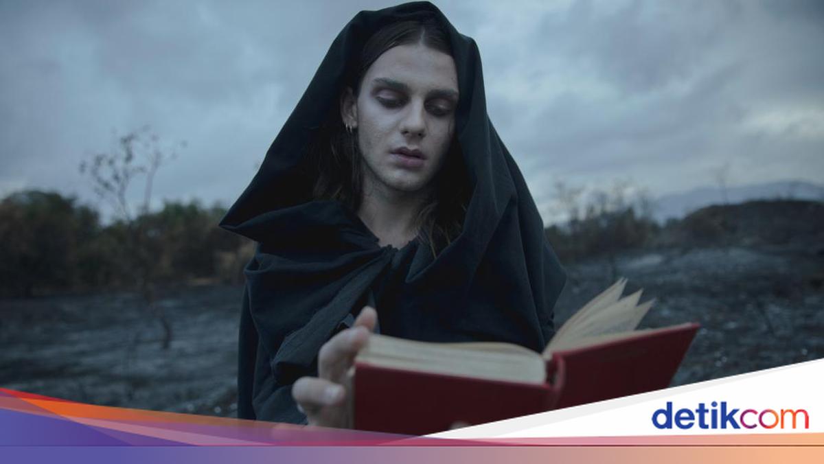 10 Dongeng Horor Sebelum Tidur Panjang dan Pendek Paling Seram di Dunia