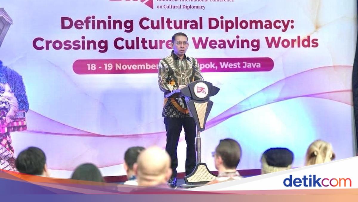 Menbud Tegaskan Pentingnya Diplomasi Budaya dalam Perkuat Posisi RI
