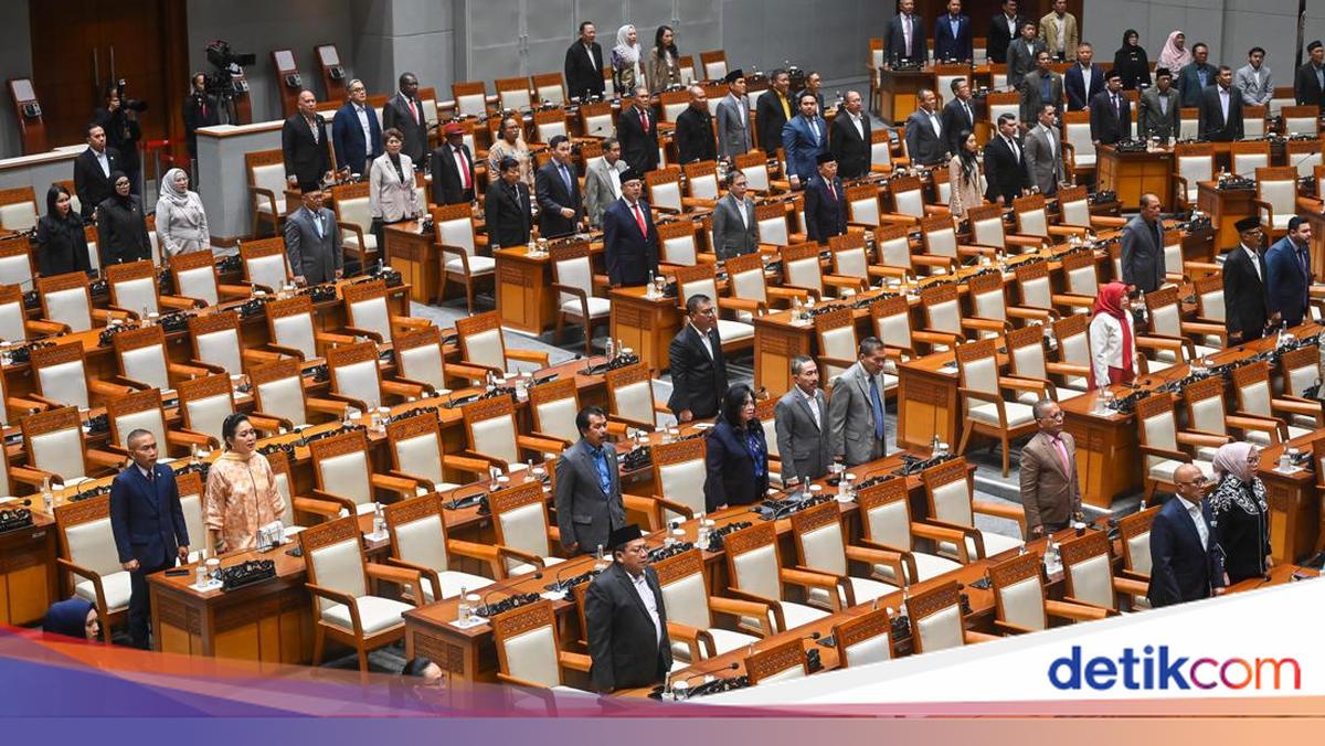 Rapat Paripurna Sepakati RUU Perkoperasian Jadi Usul DPR