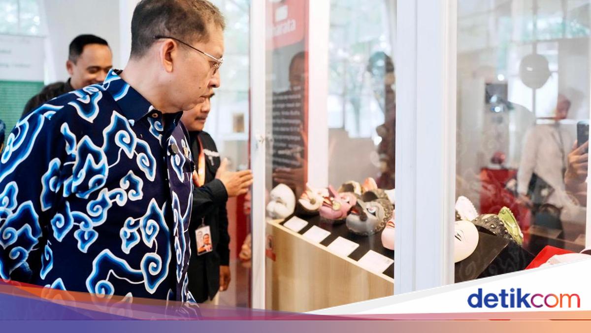 Tinjau Museum Topeng Cirebon, Menbud Dorong Perluasan Ruang Budaya