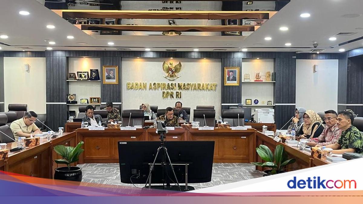 Pedagang Thrifting Ngadu ke DPR, Harap Impor Baju Bekas Diberi Kuota