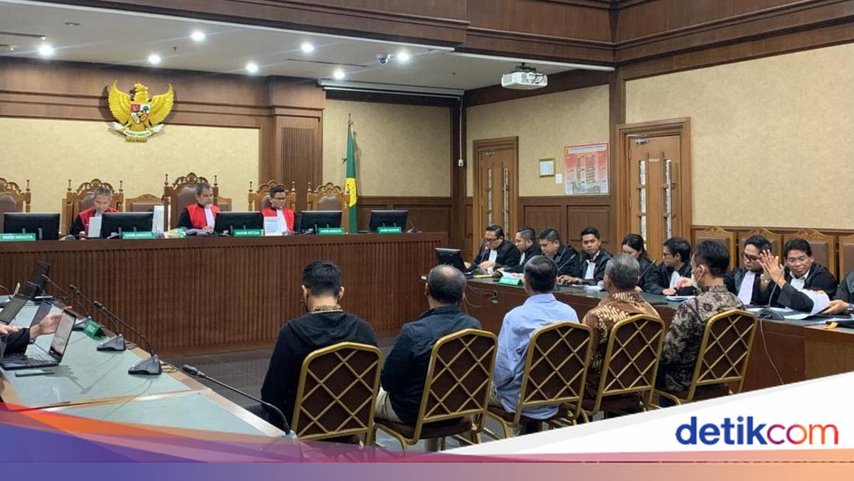 Sidang Putusan 4 Hakim Terdakwa Suap Vonis Lepas Migor Digelar 3 Desember