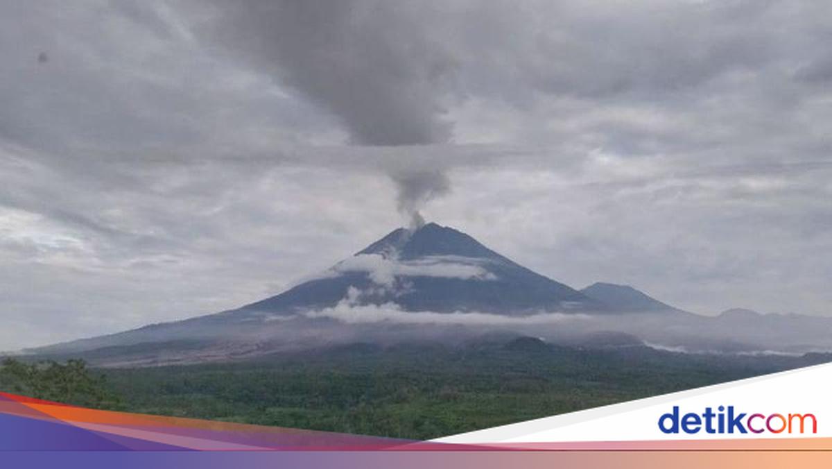 Berstatus Awas, Semeru Alami 32 Kali Gempa Guguran Selama 6 Jam