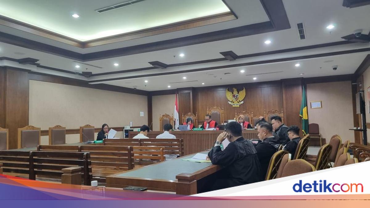 2 Pegawai Ekspedisi Didakwa Rusak Fasum-Serang Aparat pada Demo Agustus
