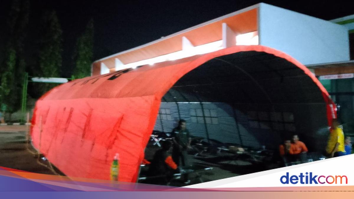 RS Pamanukan Subang Terbakar, Tenda Darurat Didirikan untuk Pasien