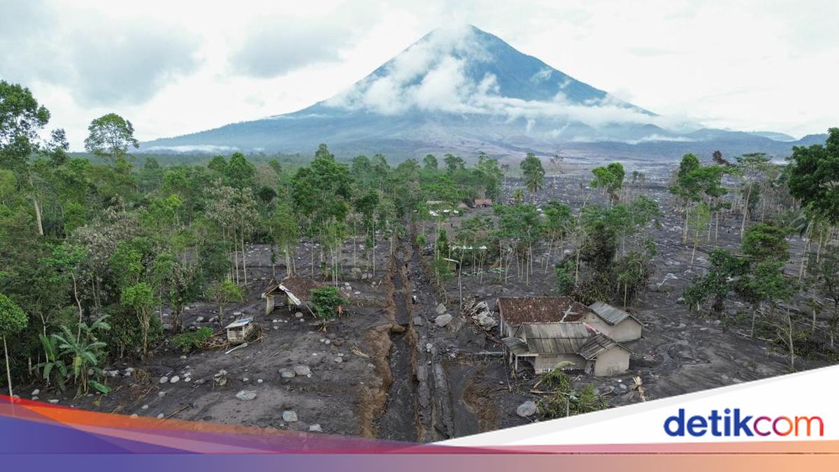 Semeru Kembali Erupsi, Puan Minta Prioritaskan Keamanan Warga &amp; Pendaki