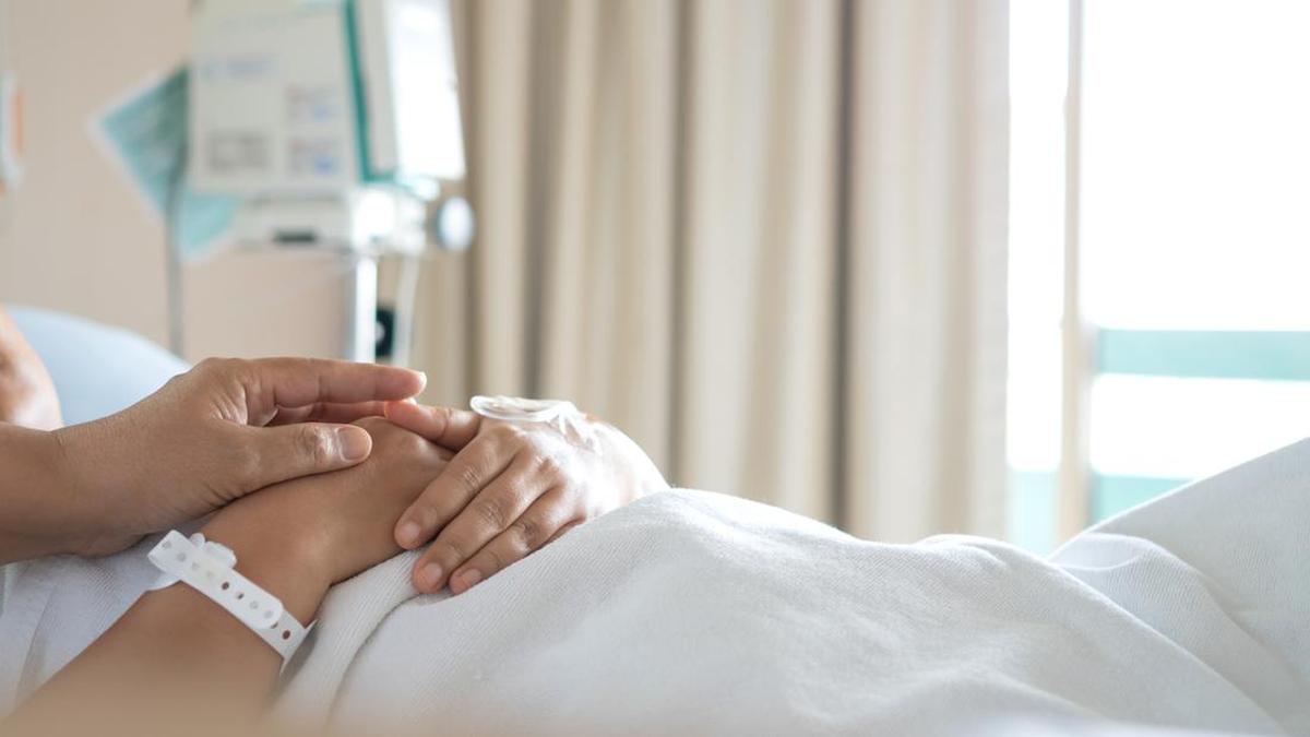 Haru, Wanita Ini Nikahi Kekasihnya yang Idap Kanker Tulang Langka
