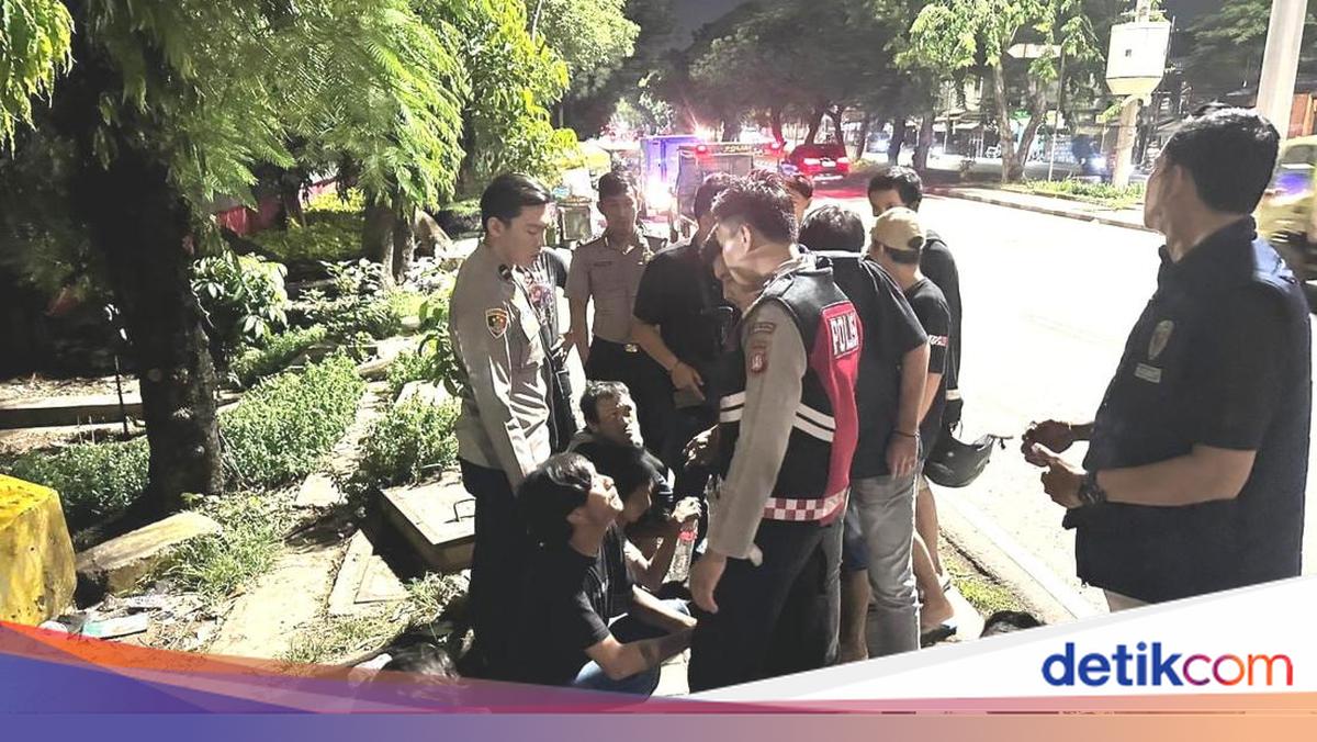 Sopir Dipalak saat Mobil Boks Mogok, 2 Pelaku Dibekuk Pamapta Polres Jakbar