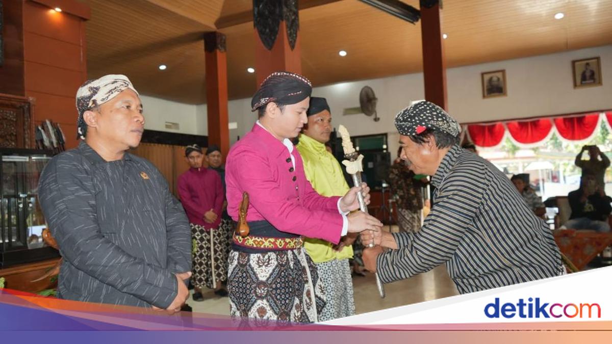 Keris Presiden Prabowo Ikuti Pameran di Trenggalek