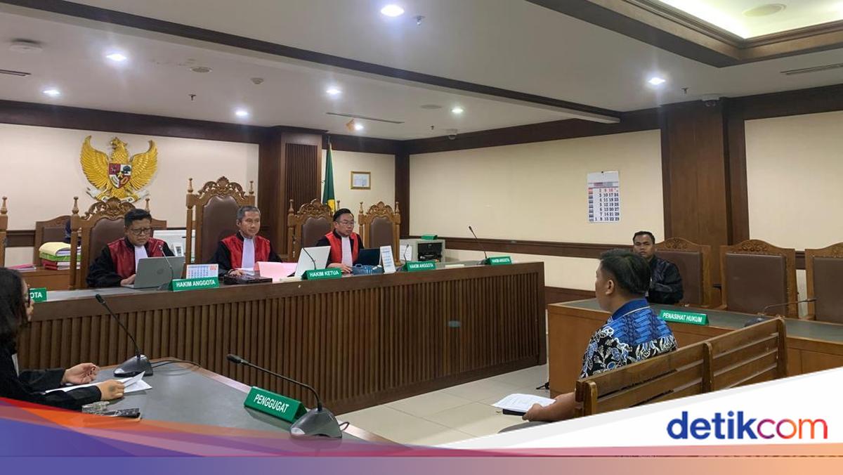 Mahasiswa Ini Didakwa Manipulasi Konten Ajakan Demo Agustus Berujung Ricuh