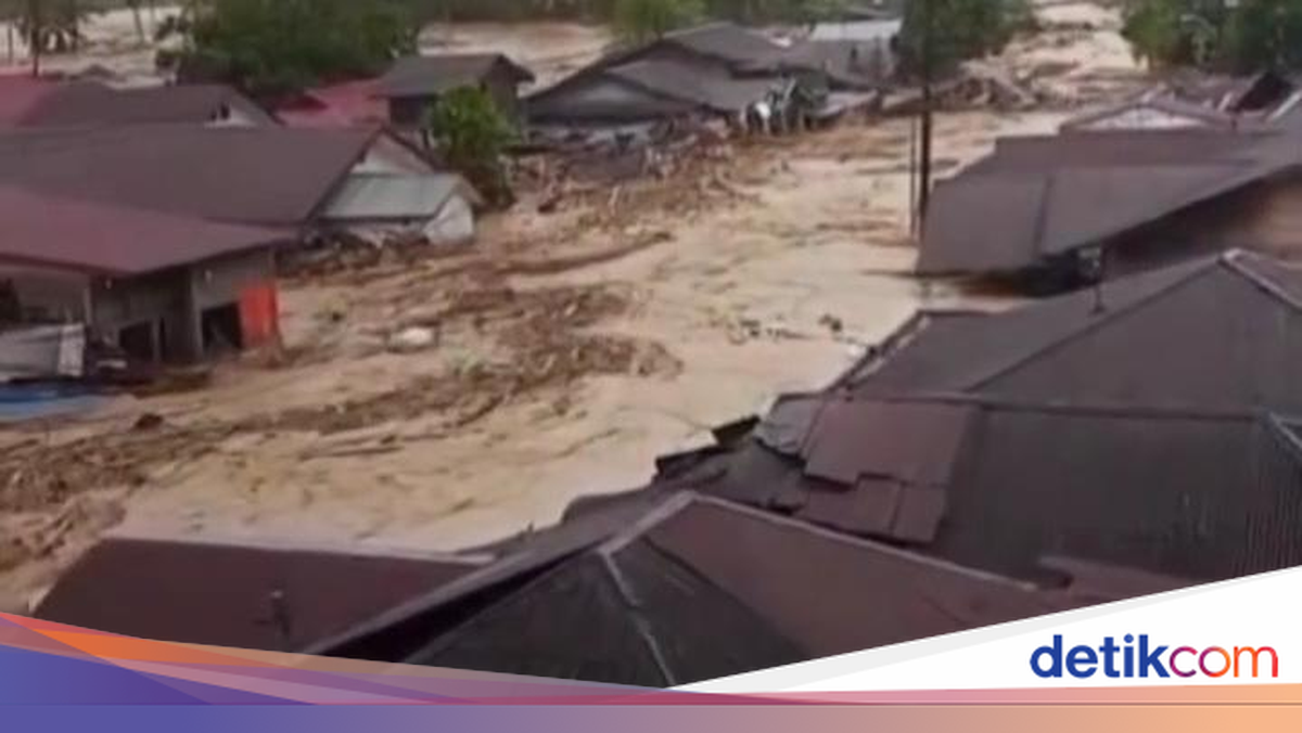 10 Orang Tewas Akibat Banjir Longsor Di Sumut 10 Orang Tewas Akibat Banjir Longsor Di Sumut