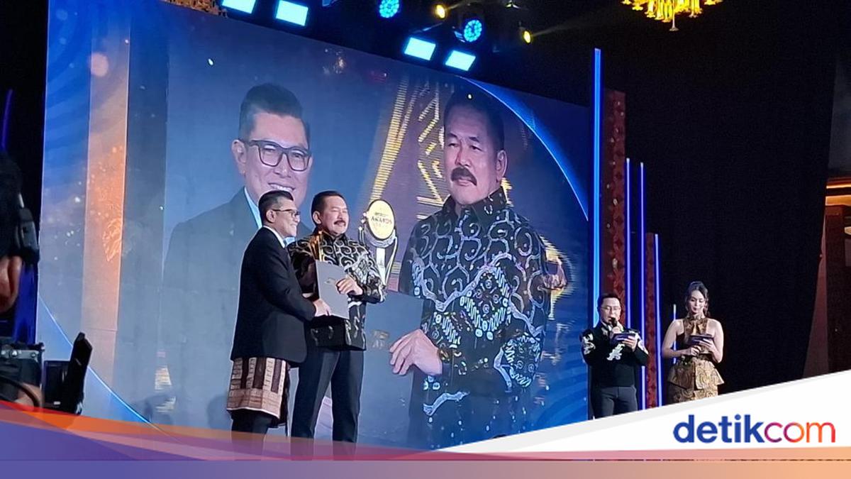 Jaksa Agung Raih detikcom Awards 2025 'Tokoh Transformasi Penegakan Hukum'