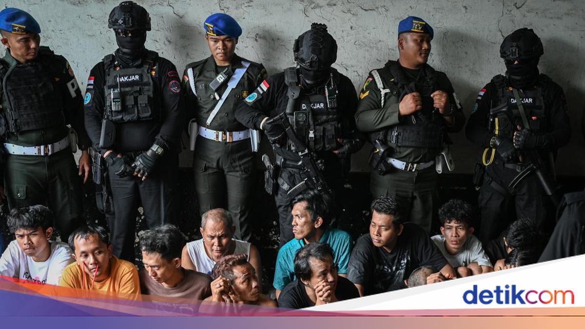 Terkuak Transaksi Narkoba Pakai QRIS saat Penggerebekan di Matraman