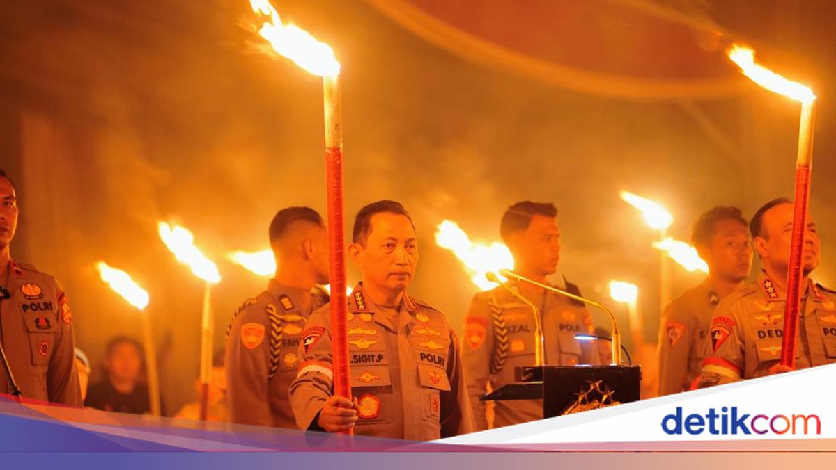 Kapolri Pimpin Renungan Nilai Ksatria Bhayangkara, Komitmen Transformasi Polri