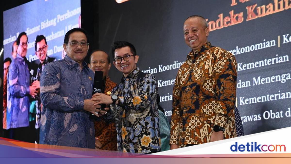 KemenPAN-RB Raih Predikat Unggul IKK Award 2025