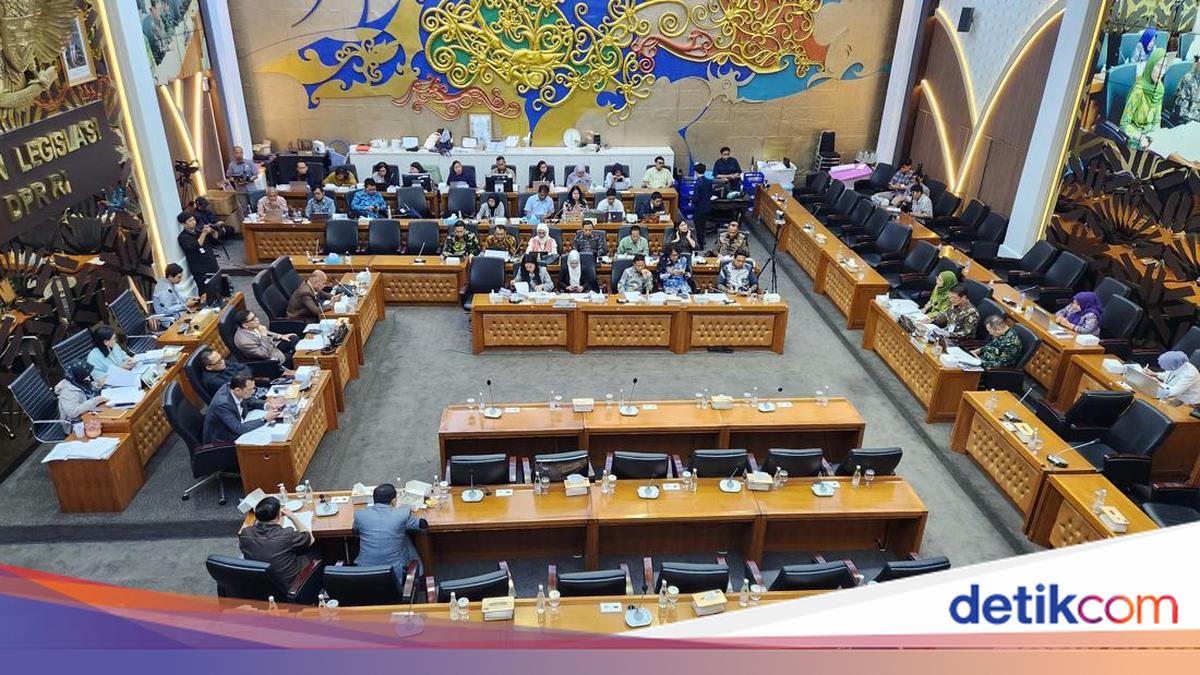 Rapat di DPR, Label Musik Usul RUU Hak Cipta Atur Konten Berbasis AI