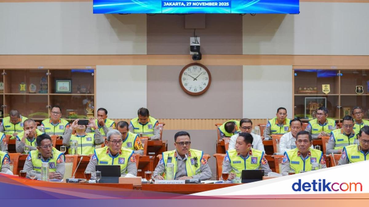 Anggota Komisi III DPR Apresiasi Kinerja hingga Inovasi Kakorlantas Layani Masyarakat