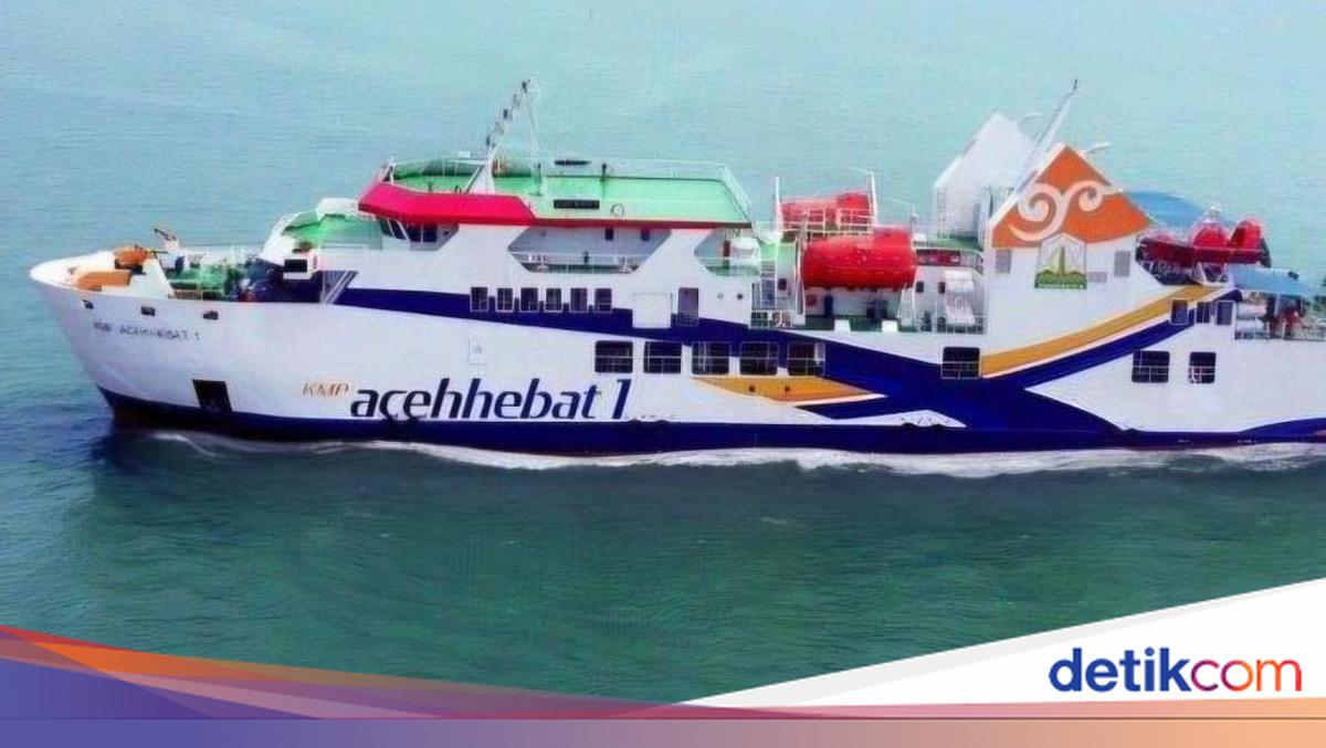 ASDP Imbau Warga Waspada Cuaca Ekstrem di Sumatera, Layanan Penyeberangan Disesuaikan