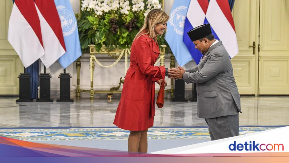 Foto: Deretan Gaya Ratu Maxima di Jakarta, Bold dan Elegan Tanpa Mahkota