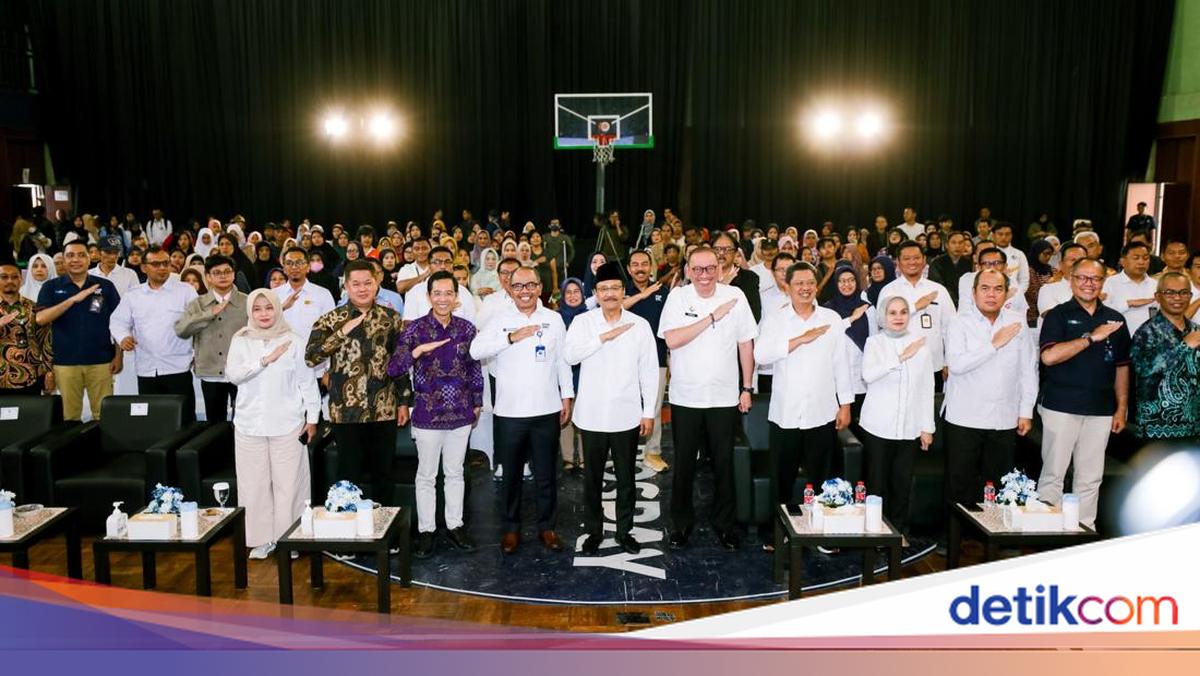 Percepat Bantuan, Kemensos Kirim Logistik ke Aceh-Sumut Pakai Pesawat