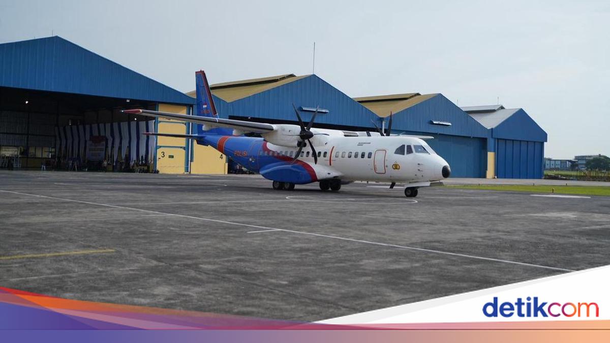 Cuaca Buruk, Polri Percepat Pengiriman Bantuan Via Udara ke Sumatera