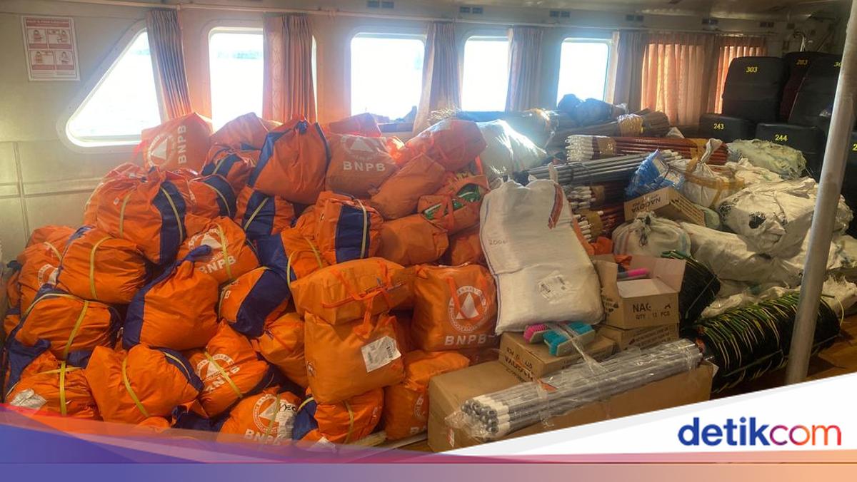 27 Ton Logistik Dikirim Via Laut ke Wilayah Tedampak Banjir-Longsor di Aceh