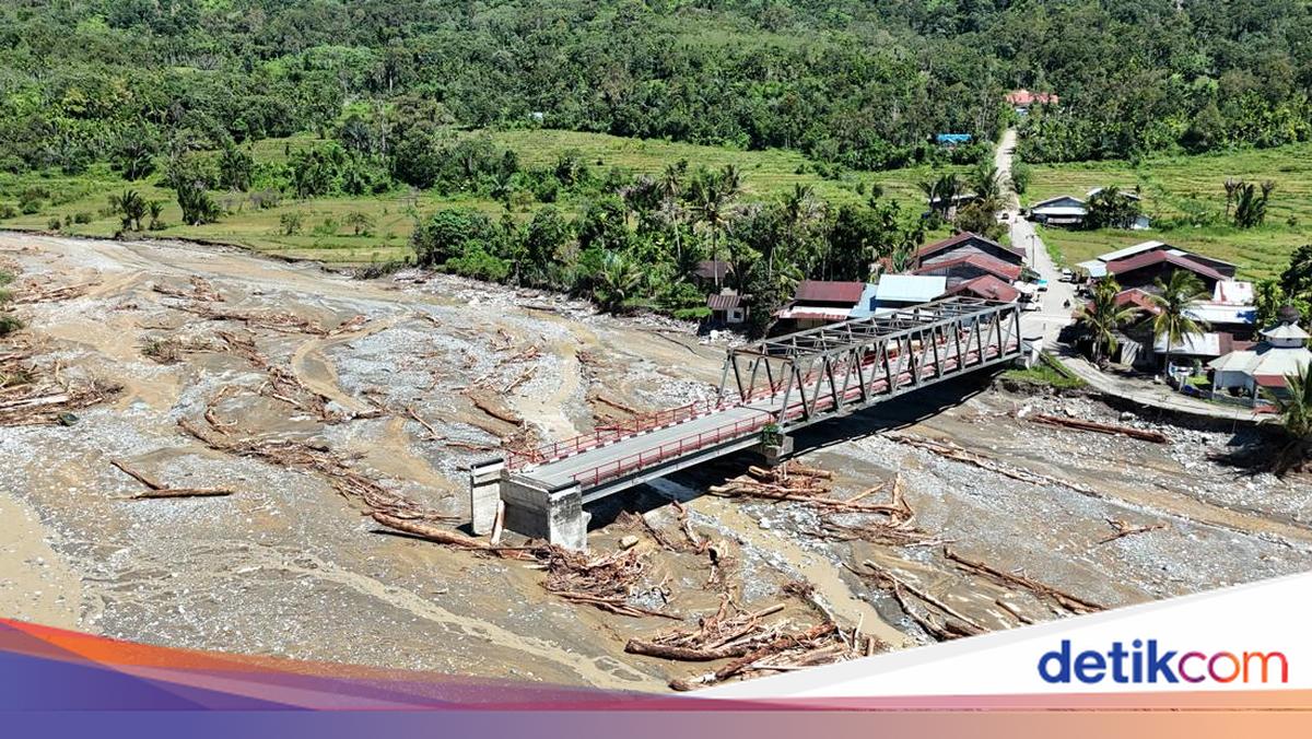 Kabasarnas Ungkap Beratnya Bencana di Sumatera: Tim SAR Ekstra Kelelahan