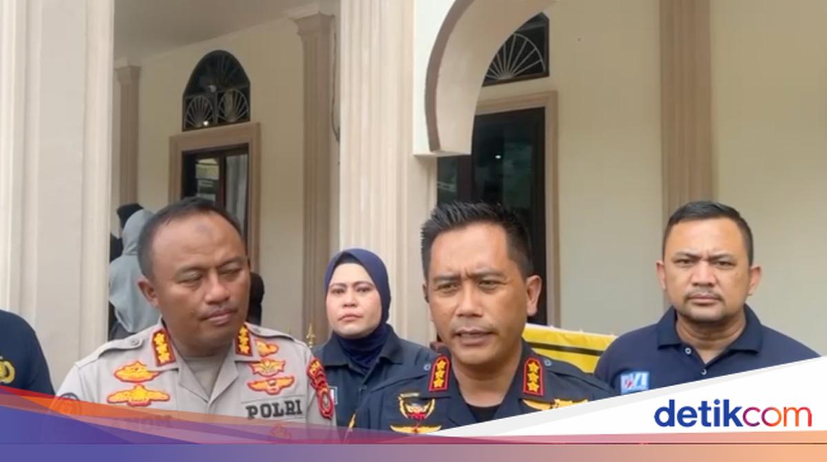 Posko DVI Identifikasi Ratusan Jenazah Korban Bencana di Agam Sumbar