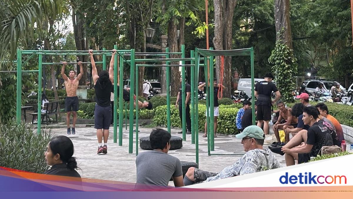Lapangan Puputan Badung: Lokasi Tepat Hilangkan Penat Tanpa Kuras Dompet