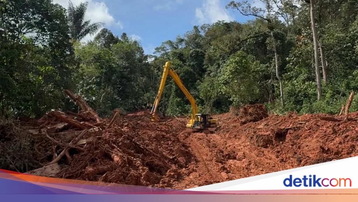 BNPB: 40 Km Jalur Tarutung-Sibolga Sudah Bisa Ditembus Alat Berat