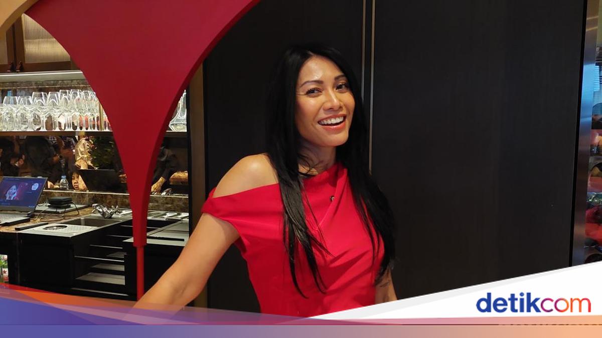Anggun C Sasmi Ungkap Pandangan Soal Makna Kecantikan