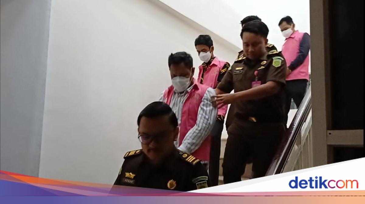 Korupsi Dana Hibah Pilkada di Pangkep Sulawesi Selatan