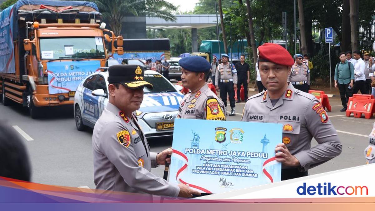 Polda Metro Kirim 17 Ton Beras-Ribuan Selimut untuk Korban Bencana Sumatera
