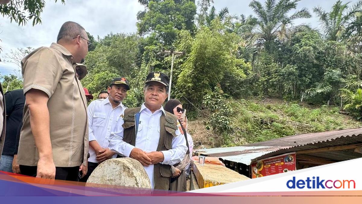 Andre Rosiade Cek Kondisi Jaringan di Agam, Puluhan BTS di Sumbar Rusak