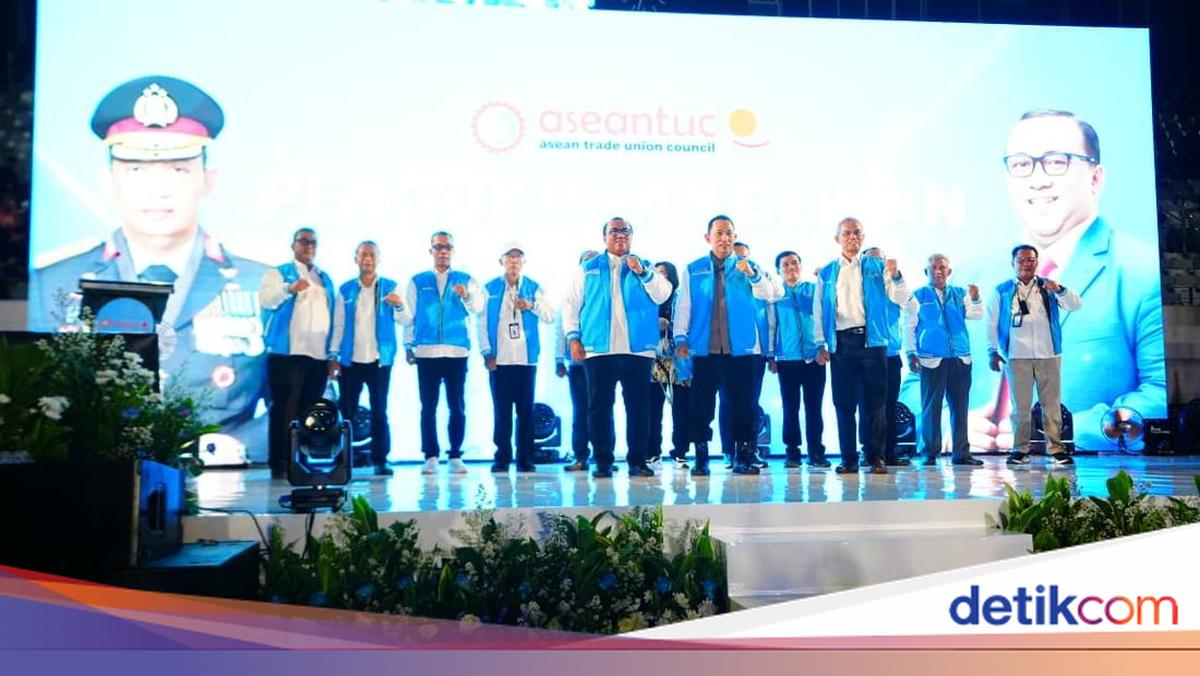 Kapolri Dikukuhkan sebagai Ketua Dewan Penasihat di Rapimnas KSPSI AGN 2025