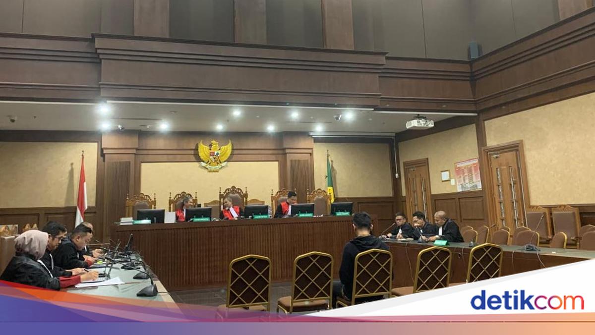Kasus Suap Vonis Lepas Migor, Eks Panitera PN Jakut Divonis 11,5 Tahun Bui