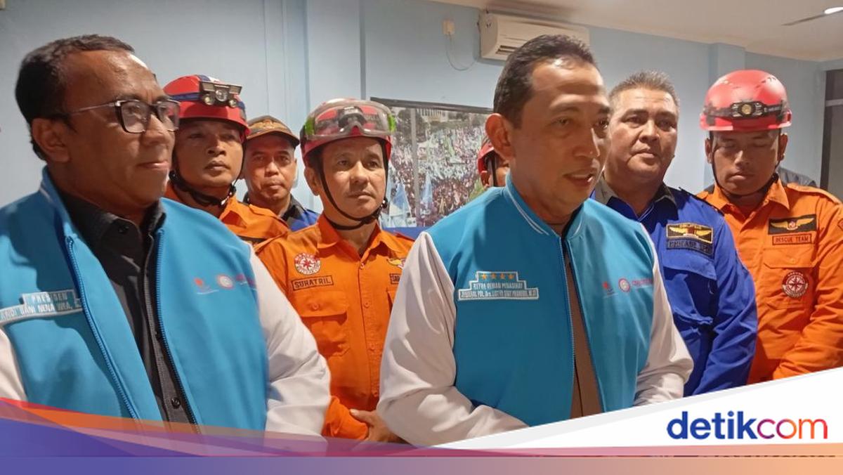 Kapolri Lepas 45 Brigade Tanggap Bencana KSPSI ke Utara Sumatera