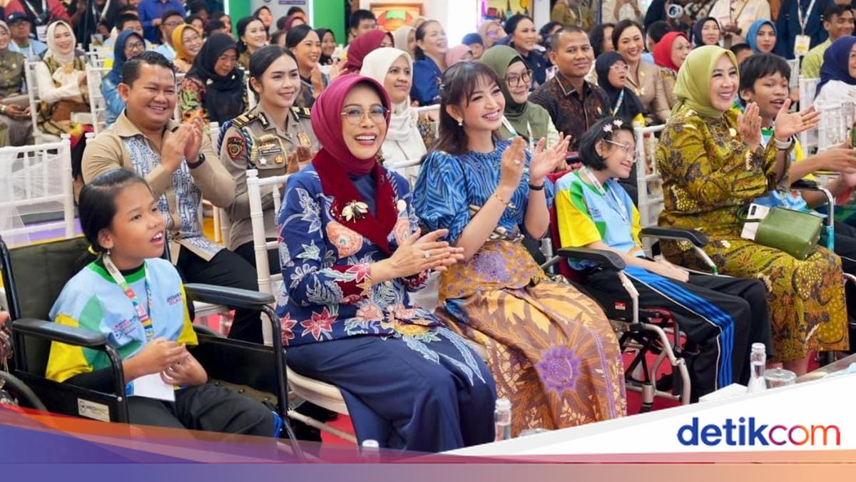 Selvi Gibran Rakabuming &amp; Fatma Saifullah Yusuf Buka Peringatan HDI 2025