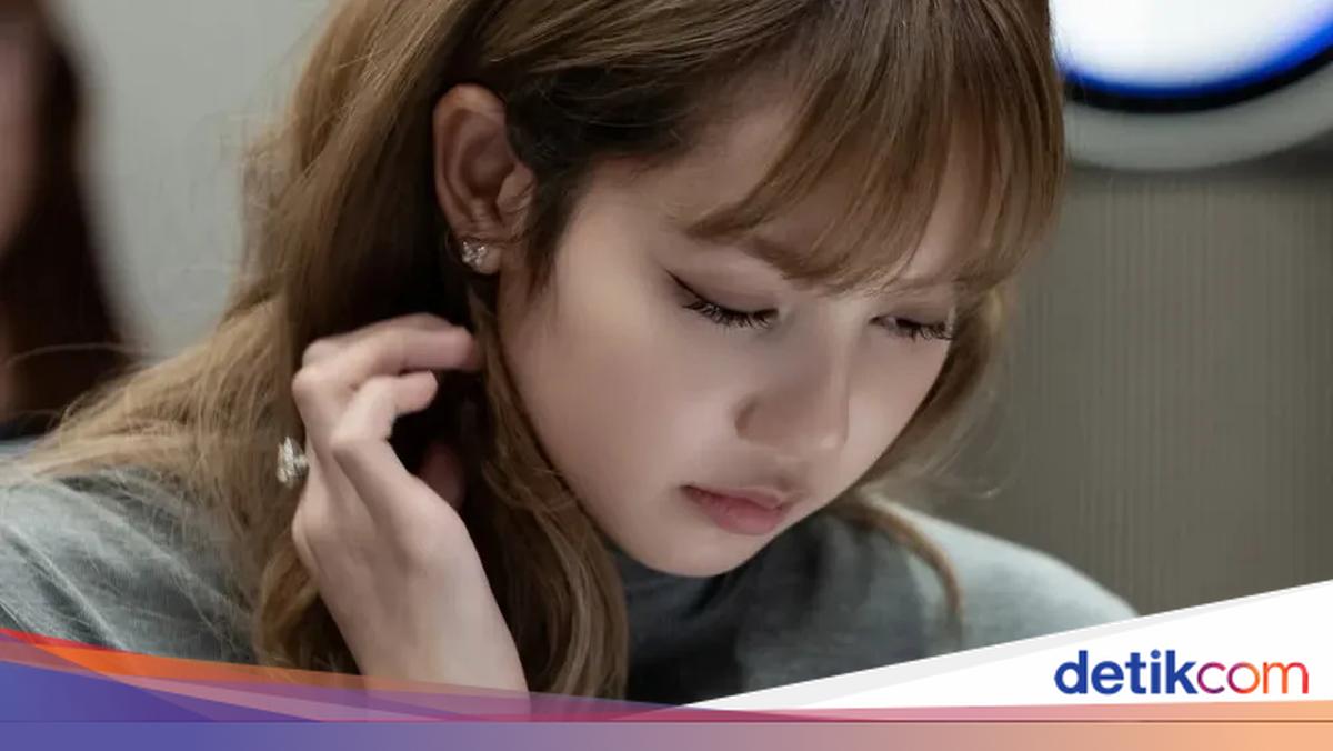 Cerita di Balik Karst Citatah Jadi Lokasi Syuting Lisa BLACKPINK