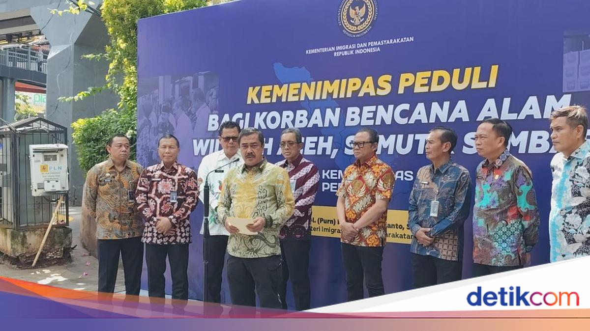 Menteri Imipas Lepas 20 Ton Beras-Kebutuhan Bayi Bantu Korban Bencana Sumatera