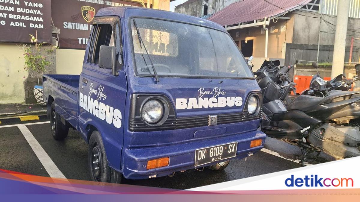 Polisi Amankan Carry Bagong Bonnie Blue s Bangbus Buat Produksi Film polisi-amankan-carry-bagong-bonnie-blue-s-bangbus-buat-produksi-film