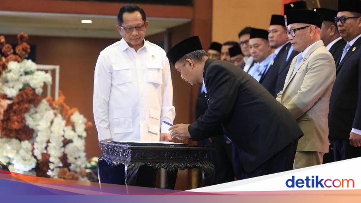 Setwan DPRD Jabar Resmi Pimpin ASDEPSI Nasional Periode 2025-2030