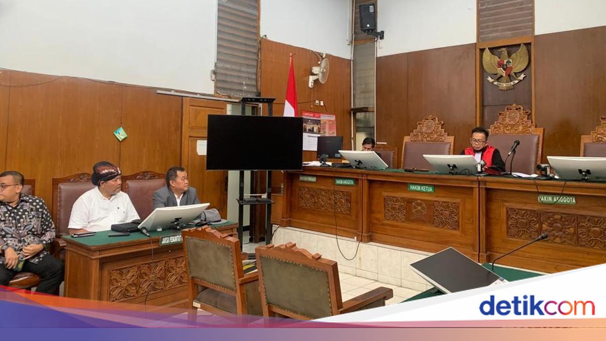 MAKI Ajukan Praperadilan Minta KPK Periksa Bobby di Kasus Jalan Sumut