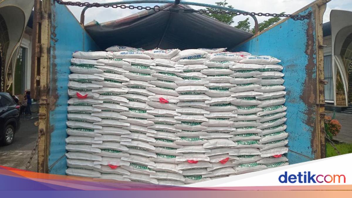 Akpol 1990 Kirim Tambahan Bantuan 10 Ton Beras-9.600 Kaleng SKM ke Sumatera