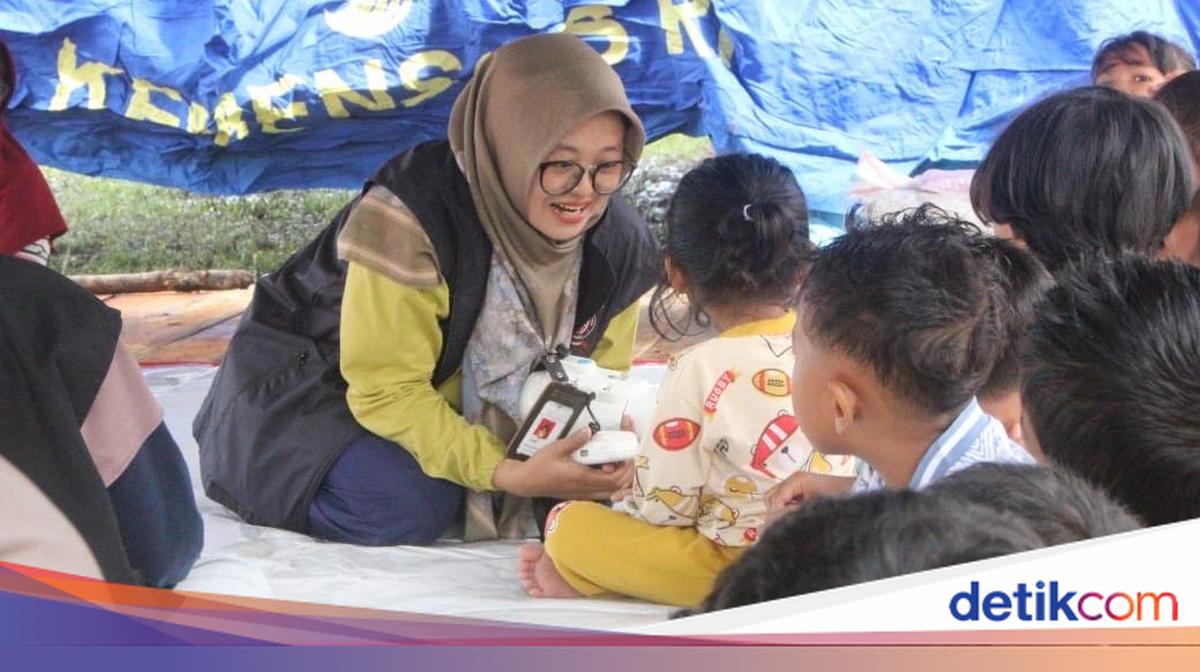 Kemensos Beri Layanan Dukungan Psikososial bagi Korban Banjir Pidie Jaya