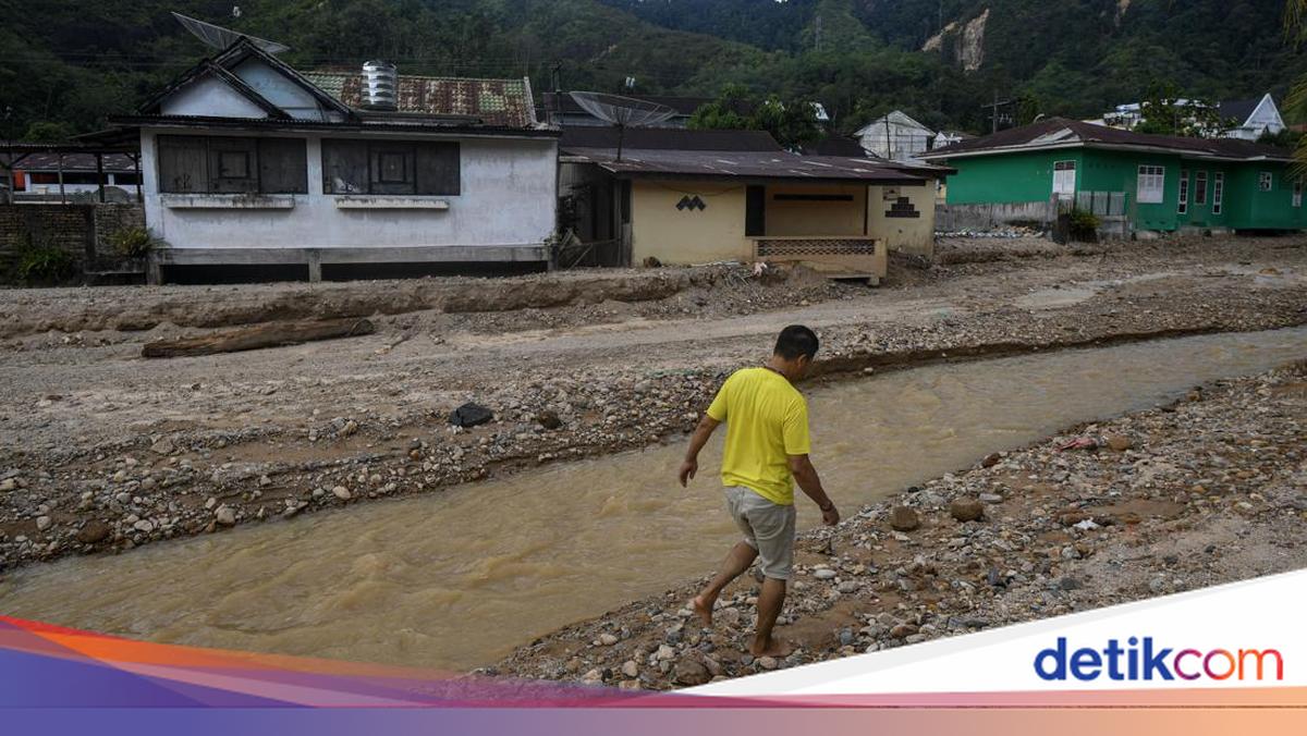 Dampak Bencana Sumatera: Desa Nyaris Lenyap, Sungai Bak Daratan